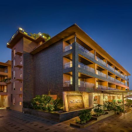 The Acacia Hotel & Spa Candolim Exterior foto