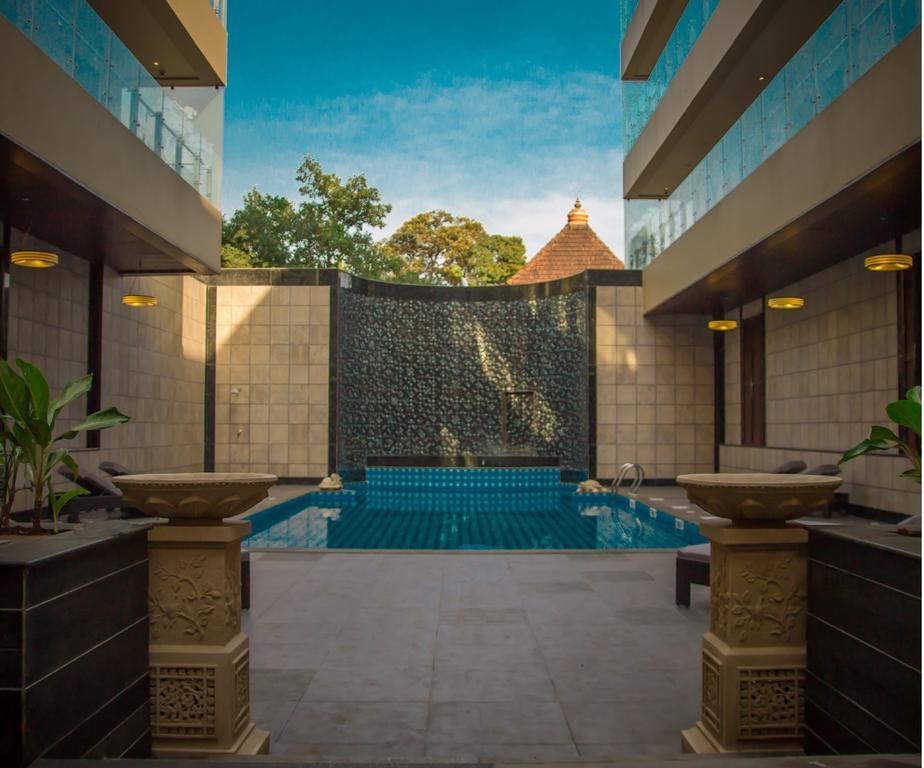 The Acacia Hotel & Spa Candolim Exterior foto