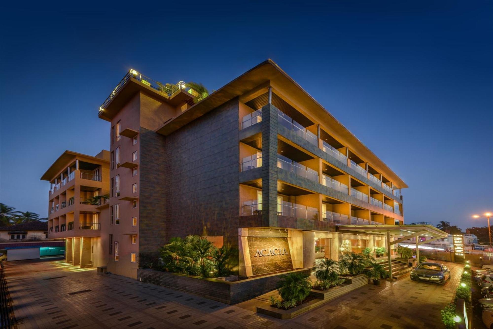 The Acacia Hotel & Spa Candolim Exterior foto